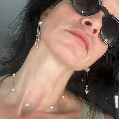 שרשרת פנינים עדינה בעיצוב מינימליסטי ואלגנטי Lina