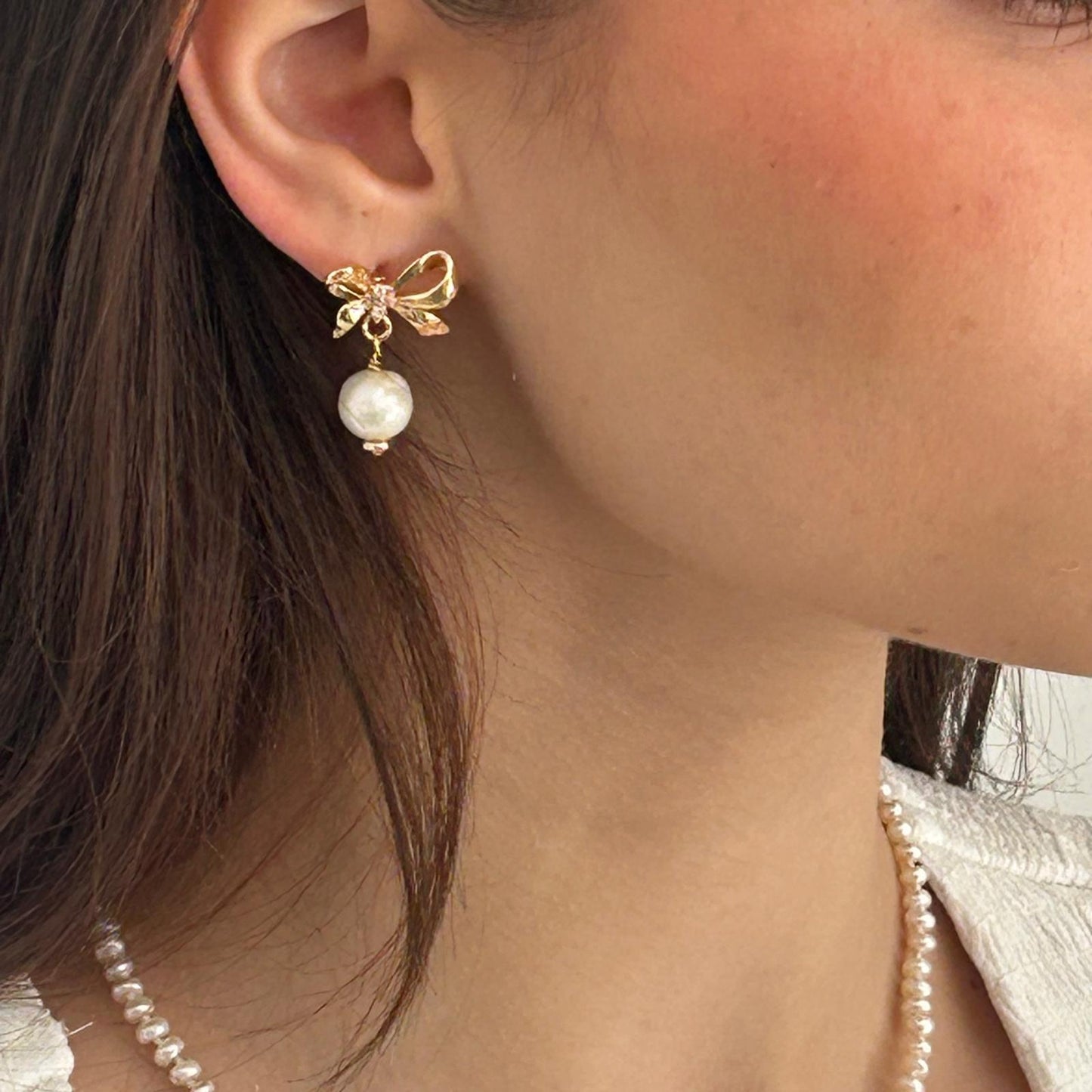 בל פרל Belle Pearl Earrings