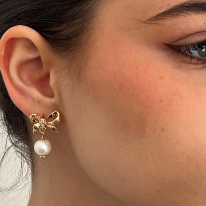בל פרל Belle Pearl Earrings