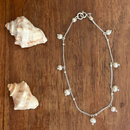 צמיד נועה פנינה  Noa Pearl Bracelet