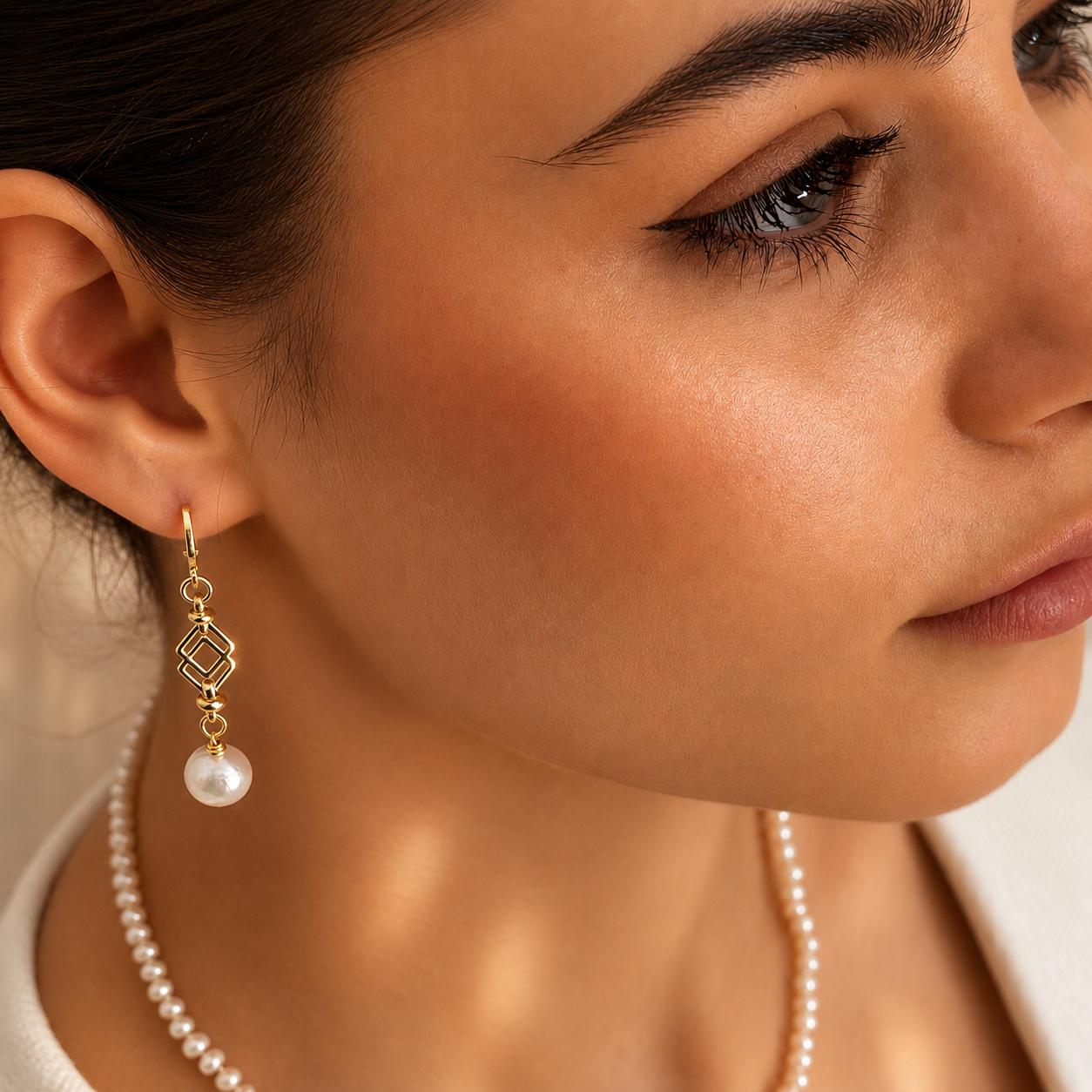 עגילי ויקטוריה  Victoria Geometric Earrings